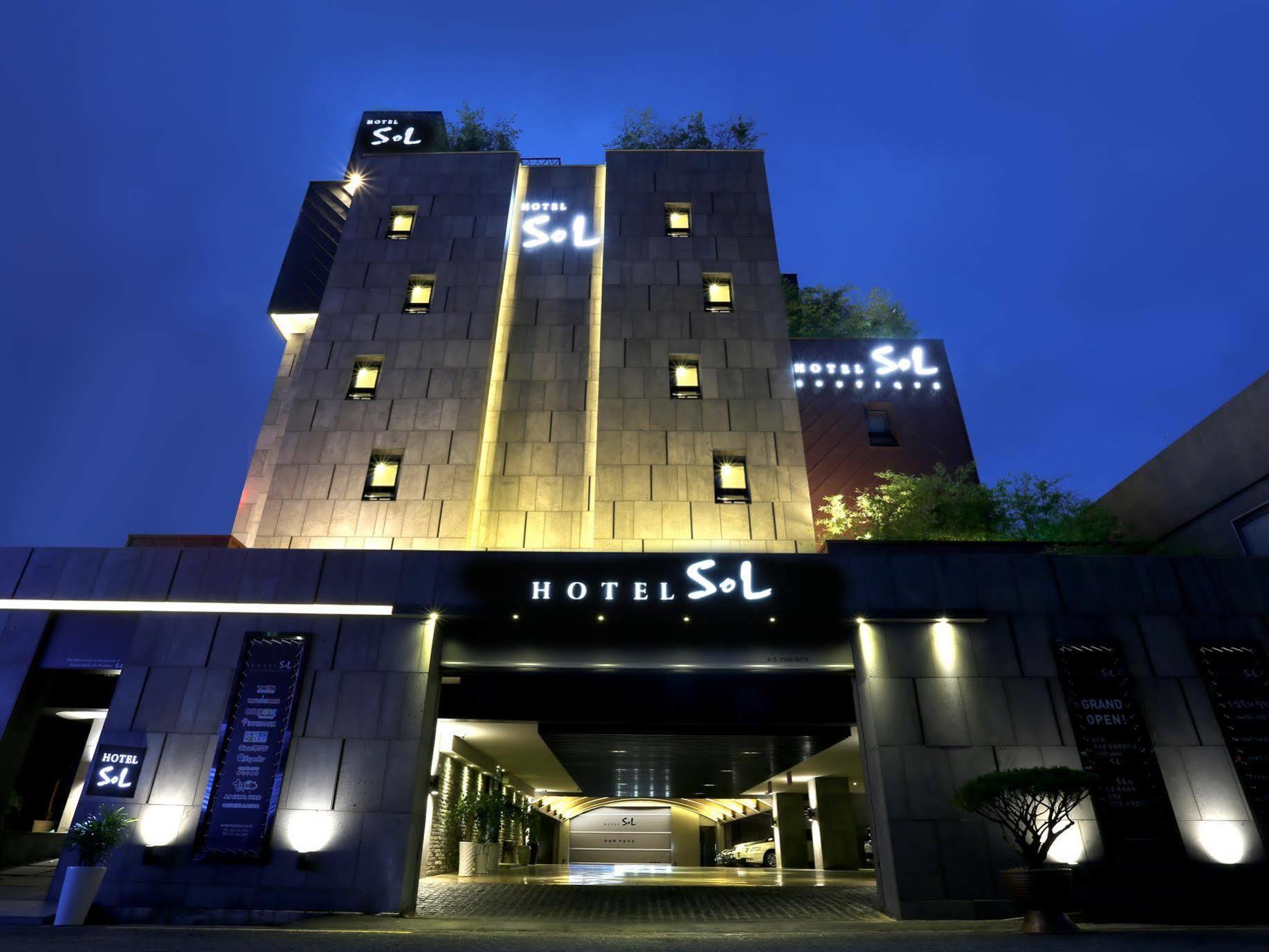 Sol Boutique Hotel Jeonju Luaran gambar